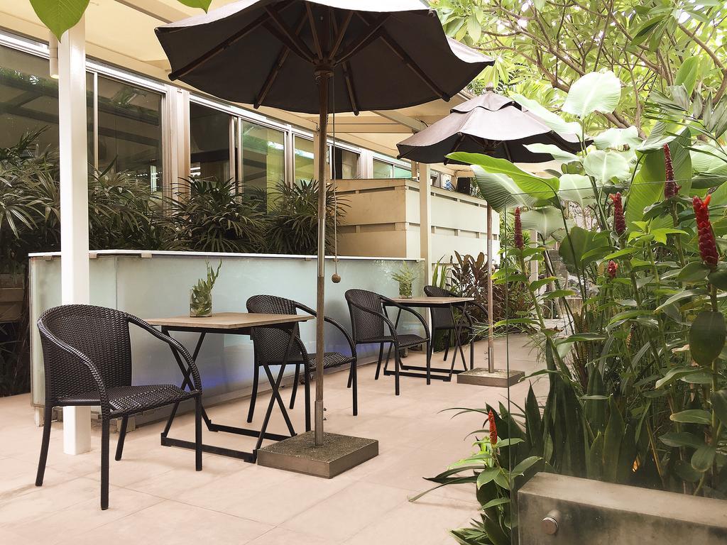 Refillnow! Hostel Bangkok Dış mekan fotoğraf