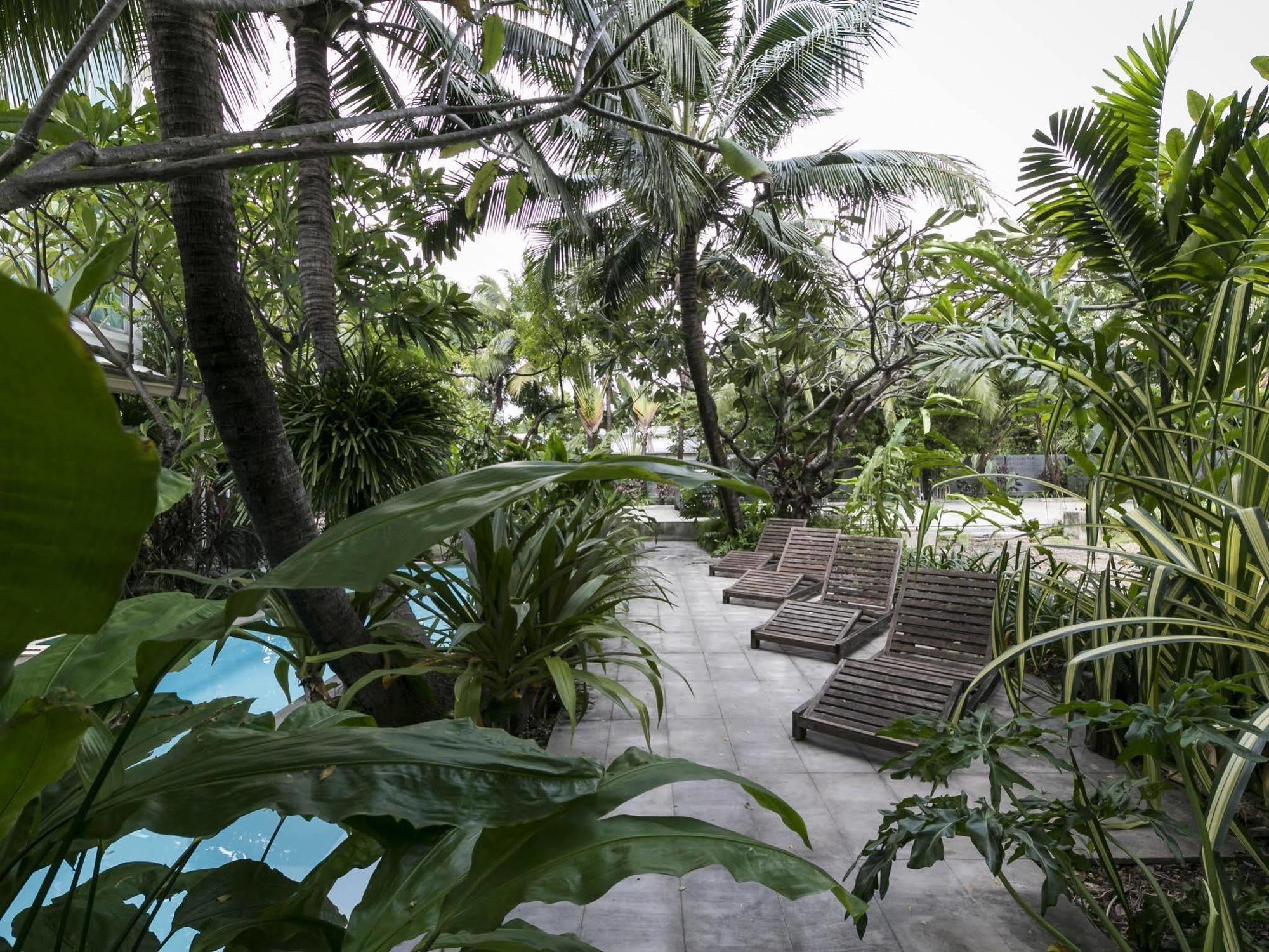 Refillnow! Hostel Bangkok Dış mekan fotoğraf