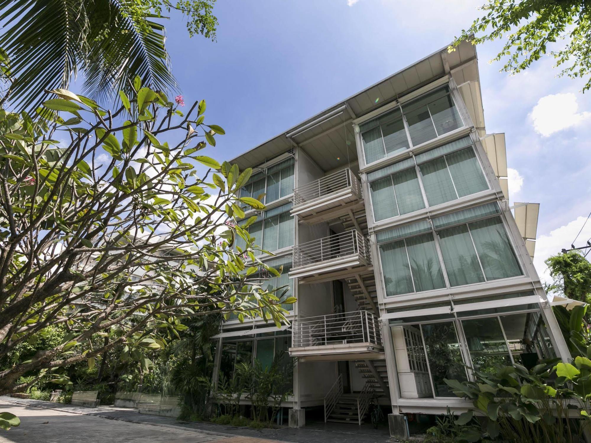 Refillnow! Hostel Bangkok Dış mekan fotoğraf